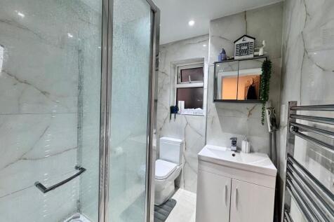 Flat 2 3 Eastcote...