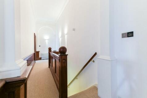 SHABDEN PARK HIGH ROAD,  (16).jpg