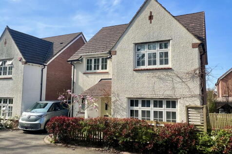 Ottery St Mary, EX11 - property photo
