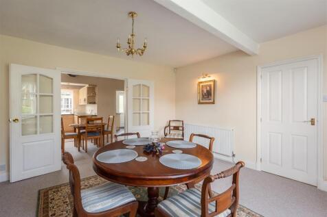 Rose Garth Dining Room-3.JPG