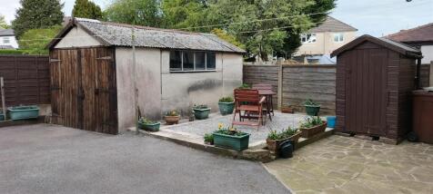 pic 3 , 77 victoria park road.jpg