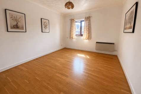 Collingdon Court, Collingdon Street, Luton photo 5