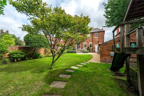 Rear Gardens