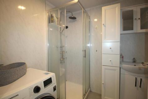 Downstairs Shower Room/Utility
