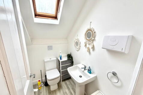 Office to rent Image 9