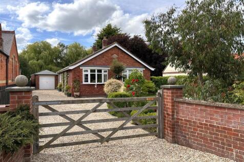 Gated Front Aspect 438