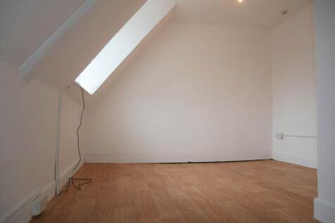 Flat B Bedroom