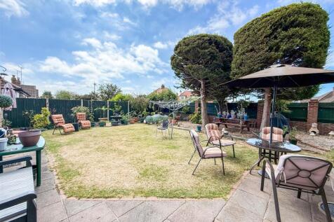 ALTERNATIVE VIEW OF GARDEN