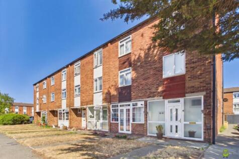 Front Aspect Presented by James Hillier of Ewemove