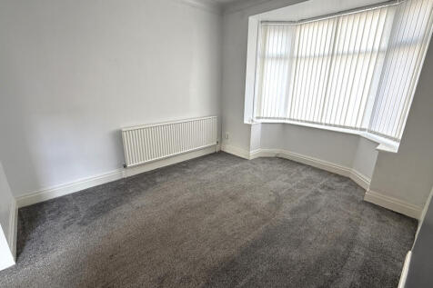 Lytham Road, Freckleton, PR4 photo 3