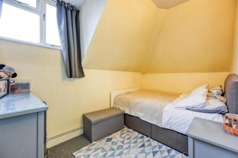 46 Lyndhurst Road-15.jpg