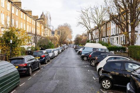 Colvestone Crescent, E8