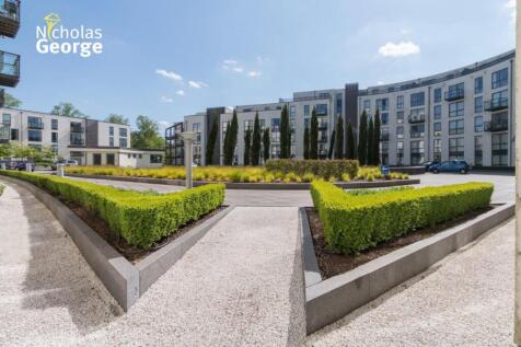 Hemisphere courtyard ben 2.jpg