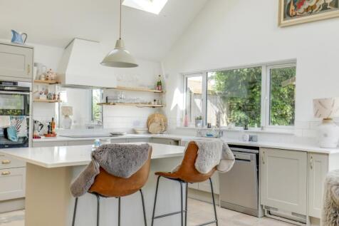 Village Way, Waldringfield, Woodbridge photo 4