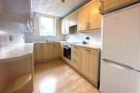 CECIL PLACE - SOUTHSEA -  UNFURNISHED photo 5