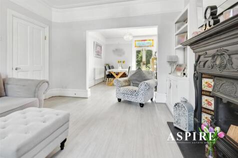 Aspire Estate Agents46.jpg
