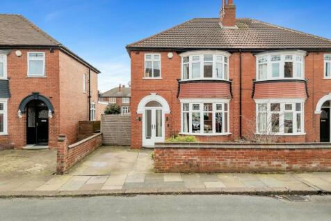 Doncaster, DN4 - property photo