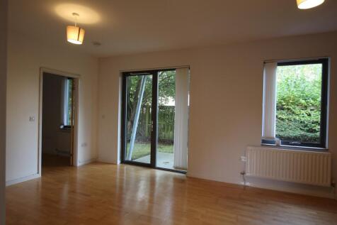Acacia Road photo 5