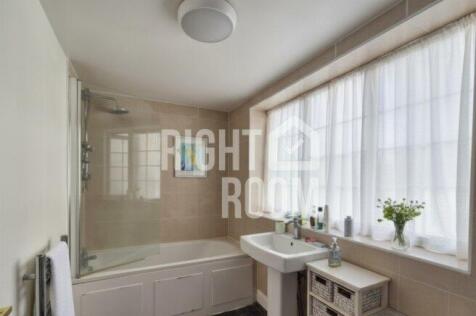 room-2-1-cobblestone-place-cr0-2tx-1014652