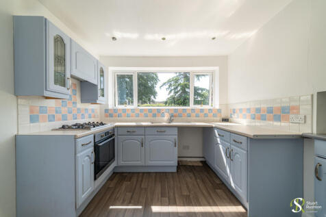 27 Parkgate Ave, ...