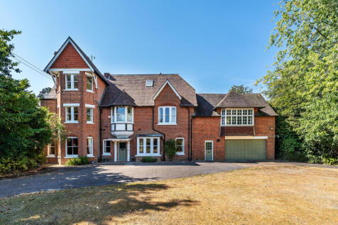 Garth-House-4
