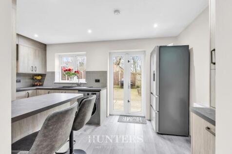 Greenhill Road (9).jpg