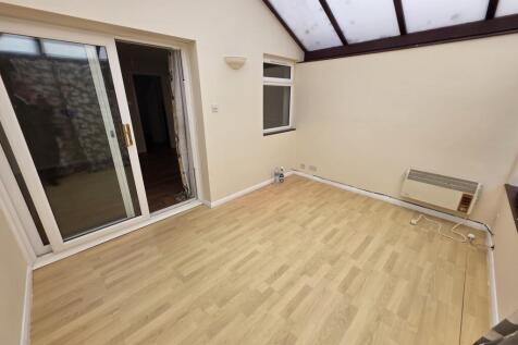 Glenwood, Welwyn Garden City photo 4