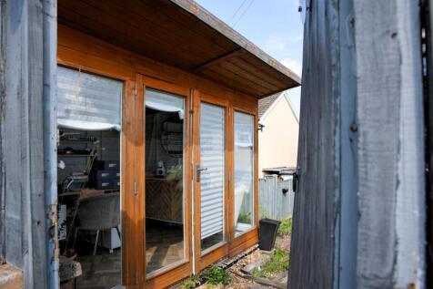 IMAGE 10