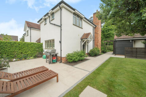 1305422-11-684728...