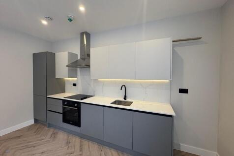 PHOTO-2025-09-16-...