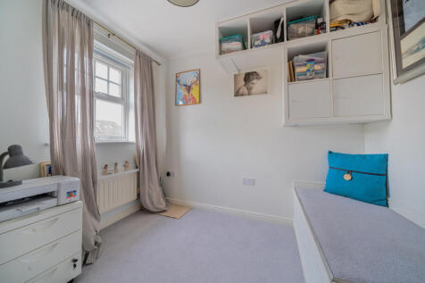 22-6819d65b396ba-...