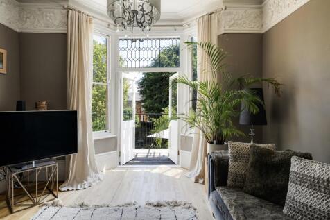 6 bed, 3 bath Terraced in Bristol - Photo 11