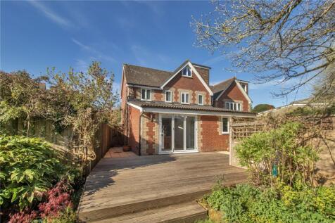 9B Benhall Mill Road