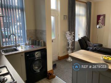 Kitchen With Breakfast Bar