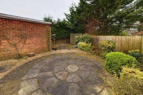 CAM02854G0-PR0316...