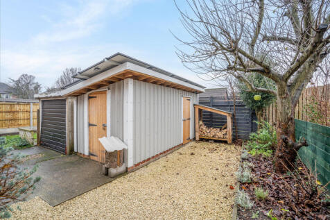 Outbuilding