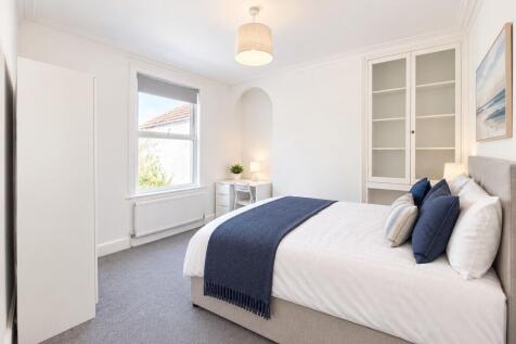 Fishponds, Lodge Causeway, BS16 3QE photo 3