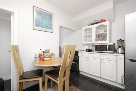 Kitchen / Dining