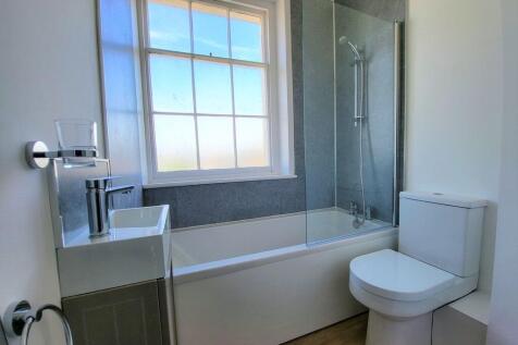 8 Bathroom