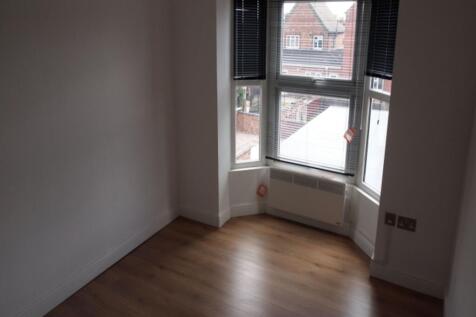 Living/Bedroom Area