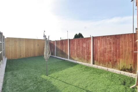REAR GARDEN -