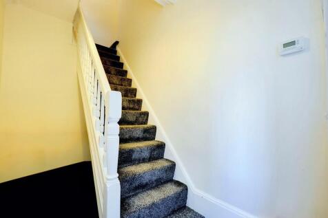 Hallway.jpg