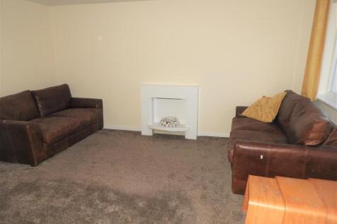 28 rosemary ct lounge.JPG