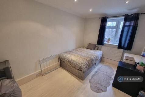 Secondary Bedroom - Unfurnished
