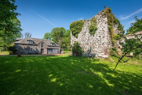 Coach House &amp; Ruin