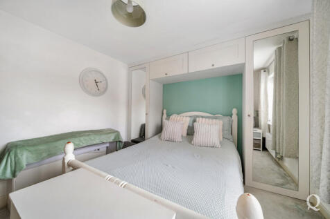 0d8a4679-0481-4e2...