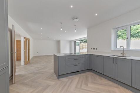 Kitchen/Family