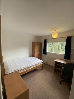 4-bed house on New Ashby Road, Loughborough, £1,950/mo