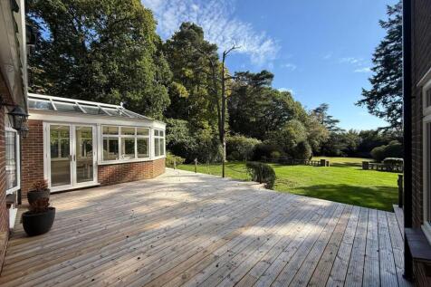 Porch decking PL.jpg