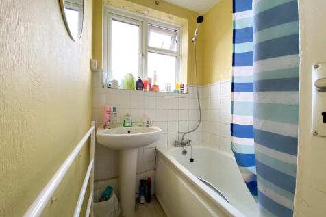 Keymer Court, Burgess Hill, West Sussex, RH15 photo 5